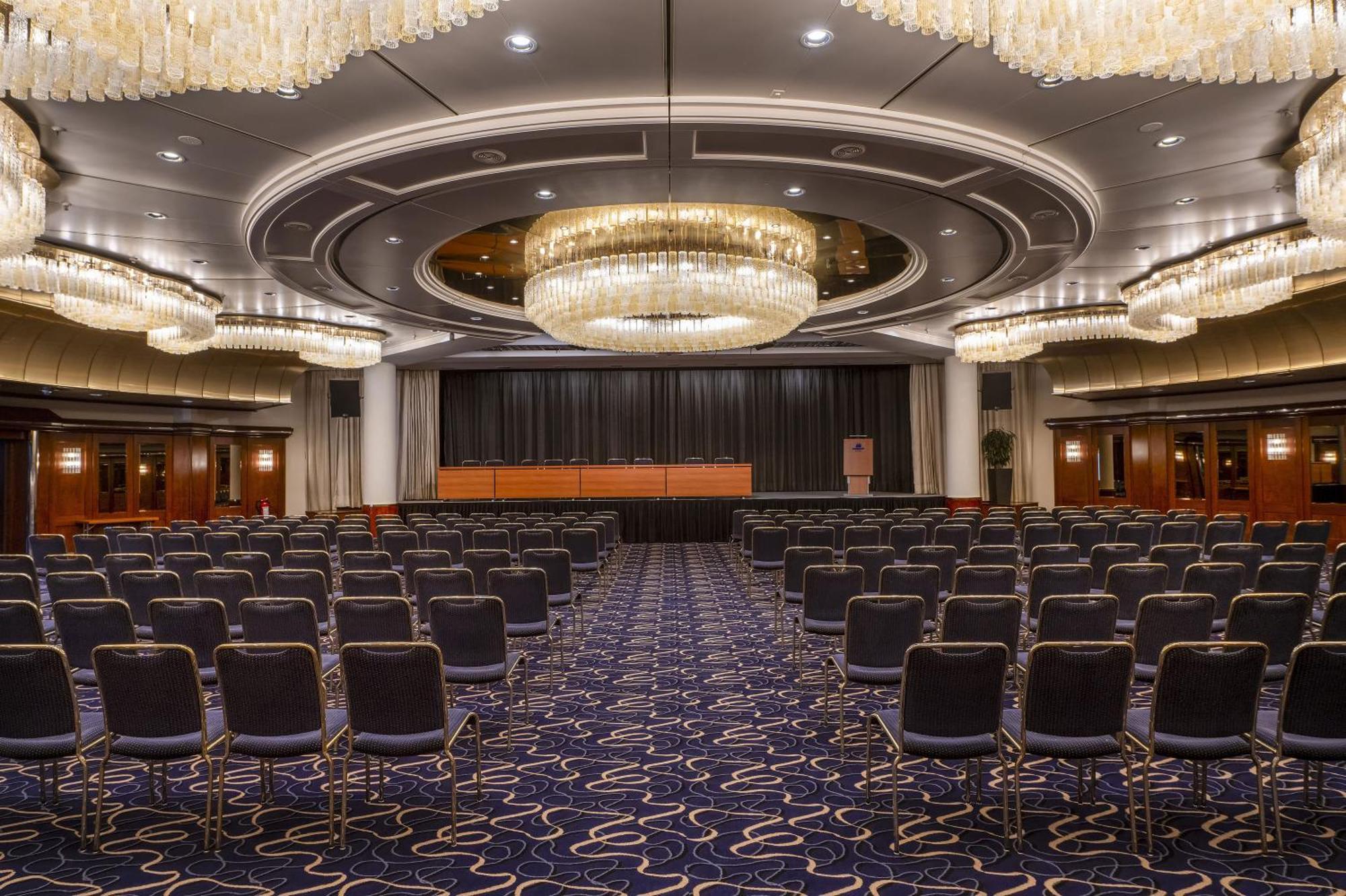 Maritim Hotel Koln Exterior foto The ballroom of the hotel